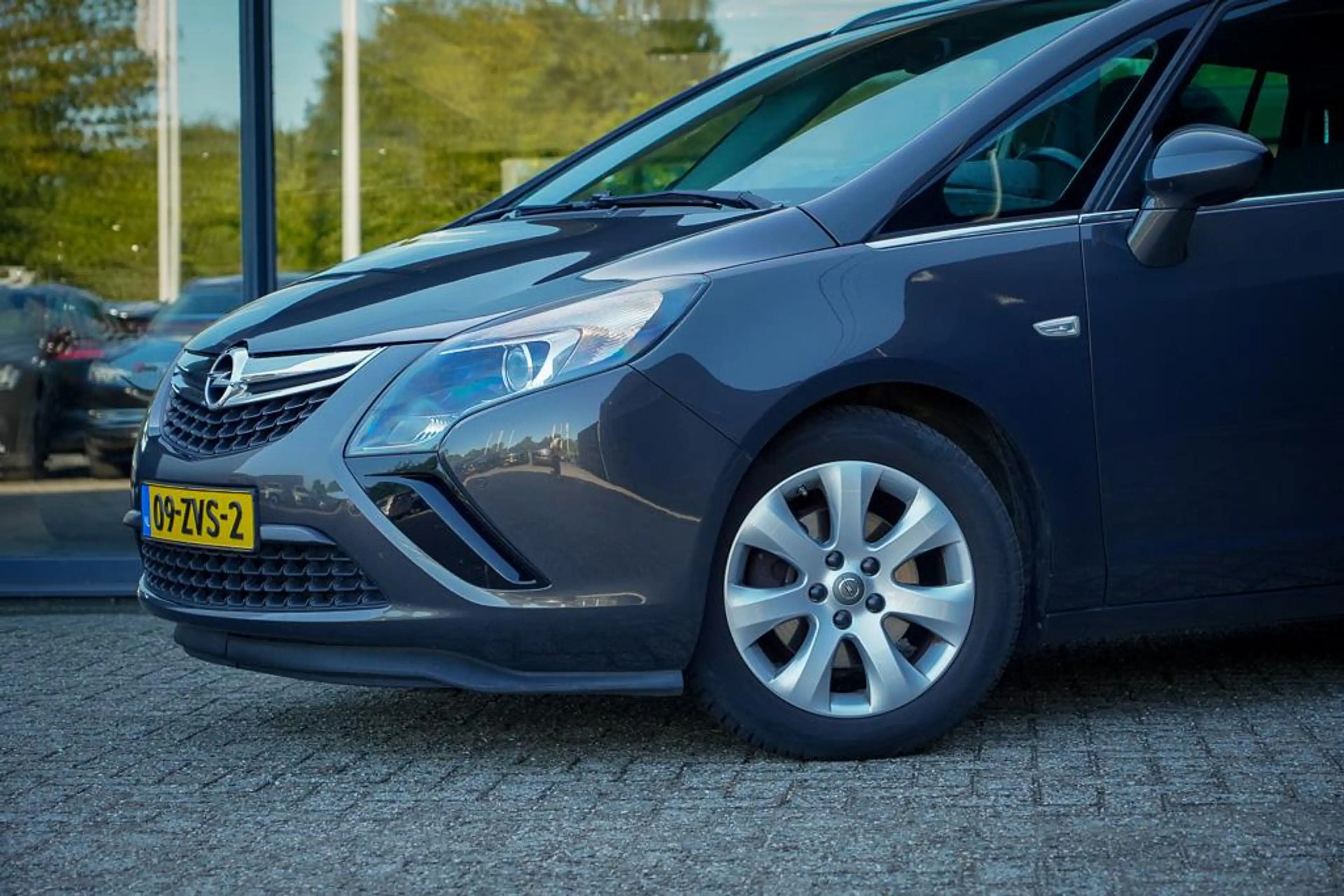 Opel Zafira Tourer 1.4 Design Edition / Trekhaak / Navi / Meeneemprij — photo 33
