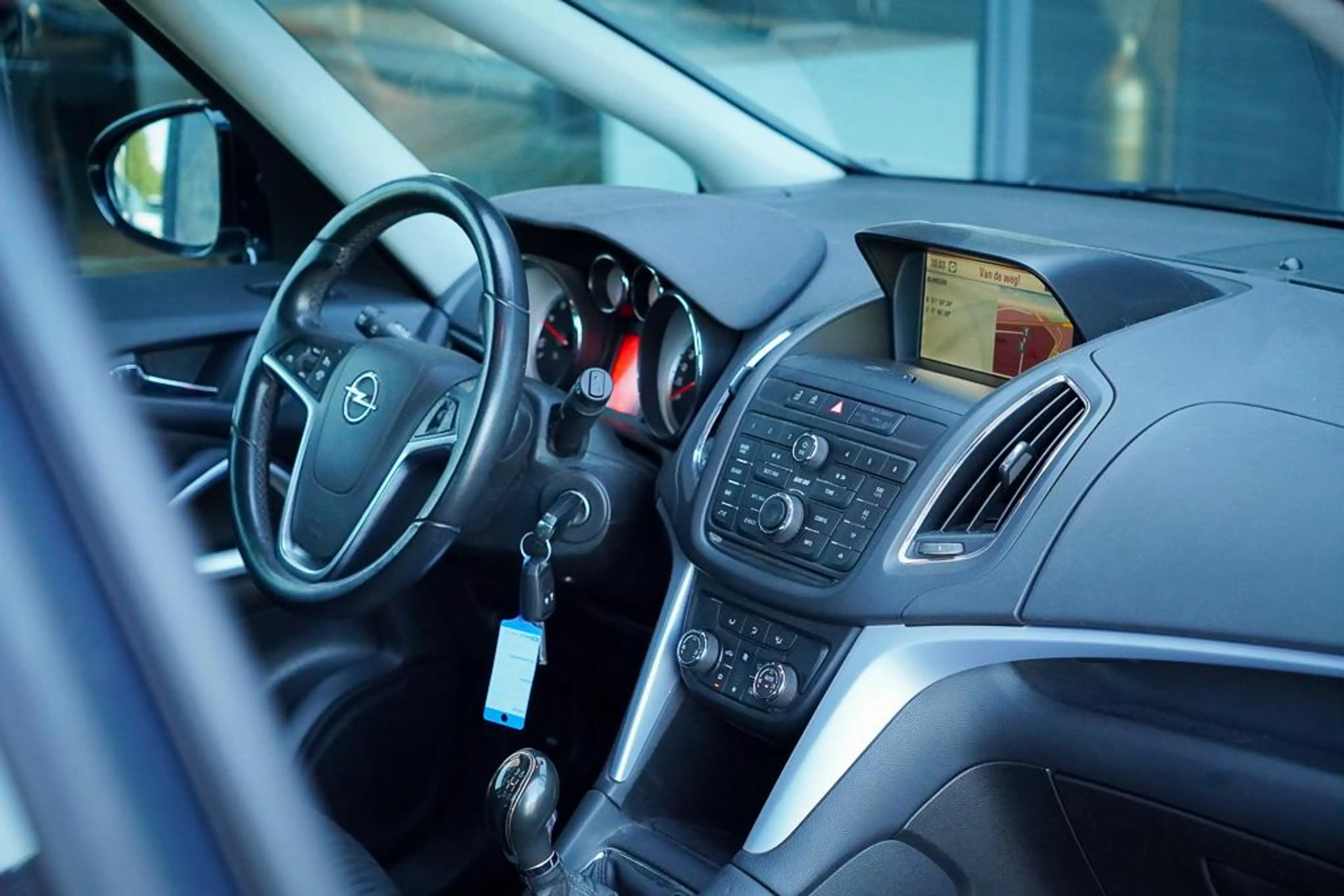 Opel Zafira Tourer 1.4 Design Edition / Trekhaak / Navi / Meeneemprij — photo 23