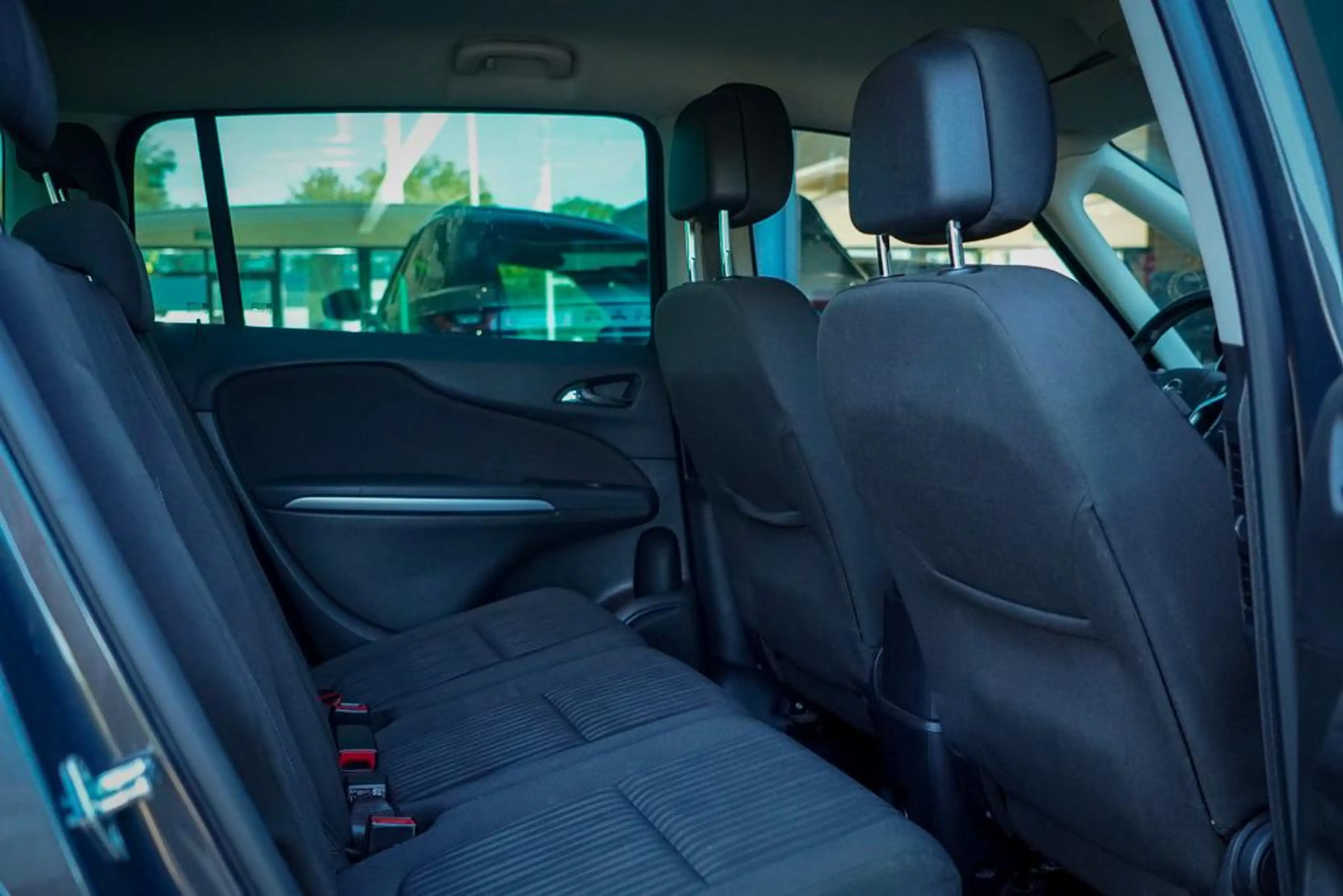 Opel Zafira Tourer 1.4 Design Edition / Trekhaak / Navi / Meeneemprij — photo 8