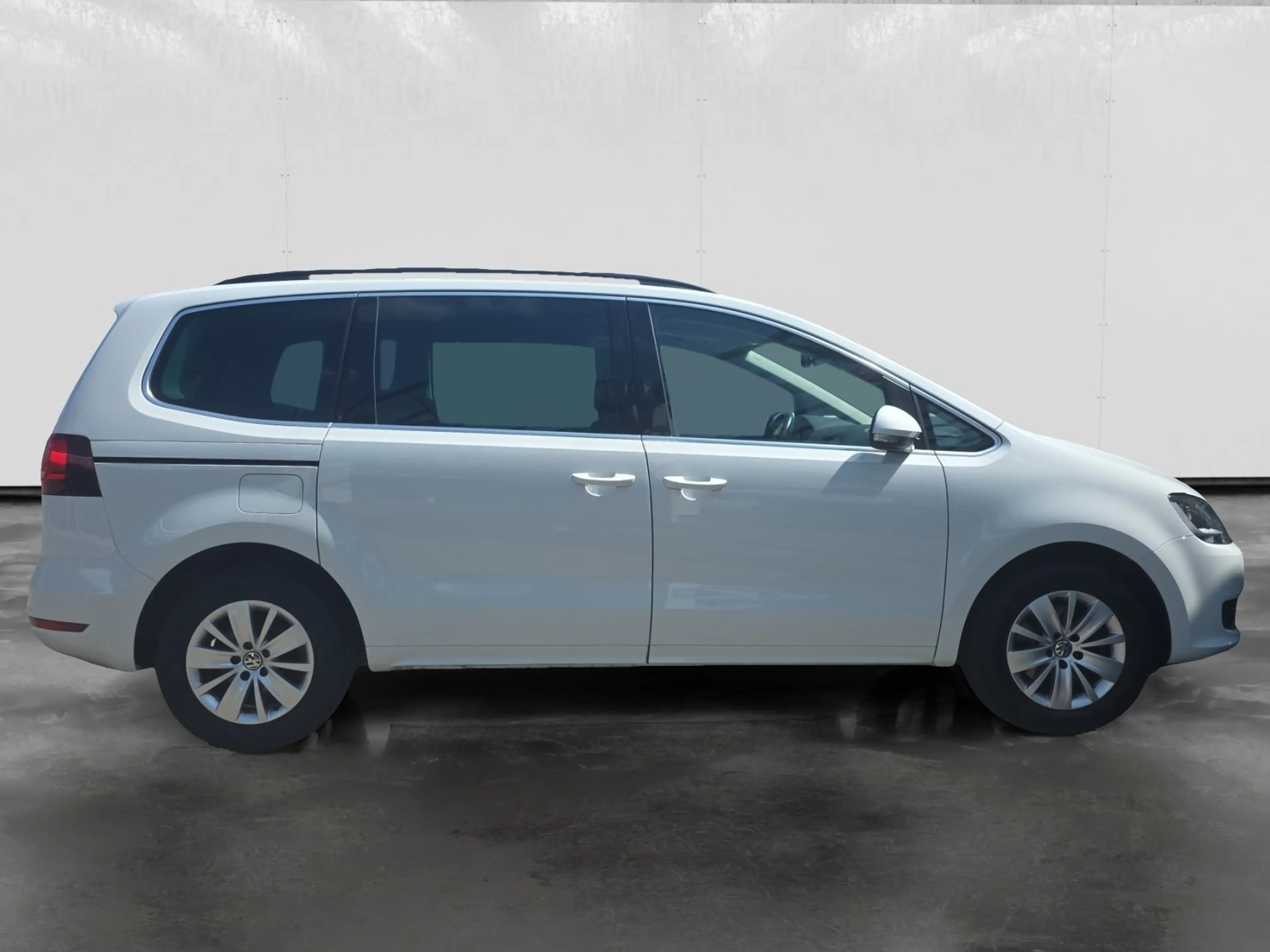 Volkswagen Sharan 1.4 TSI 6-Gang Comfortline NAVI/AHK/KLIMA — photo 6