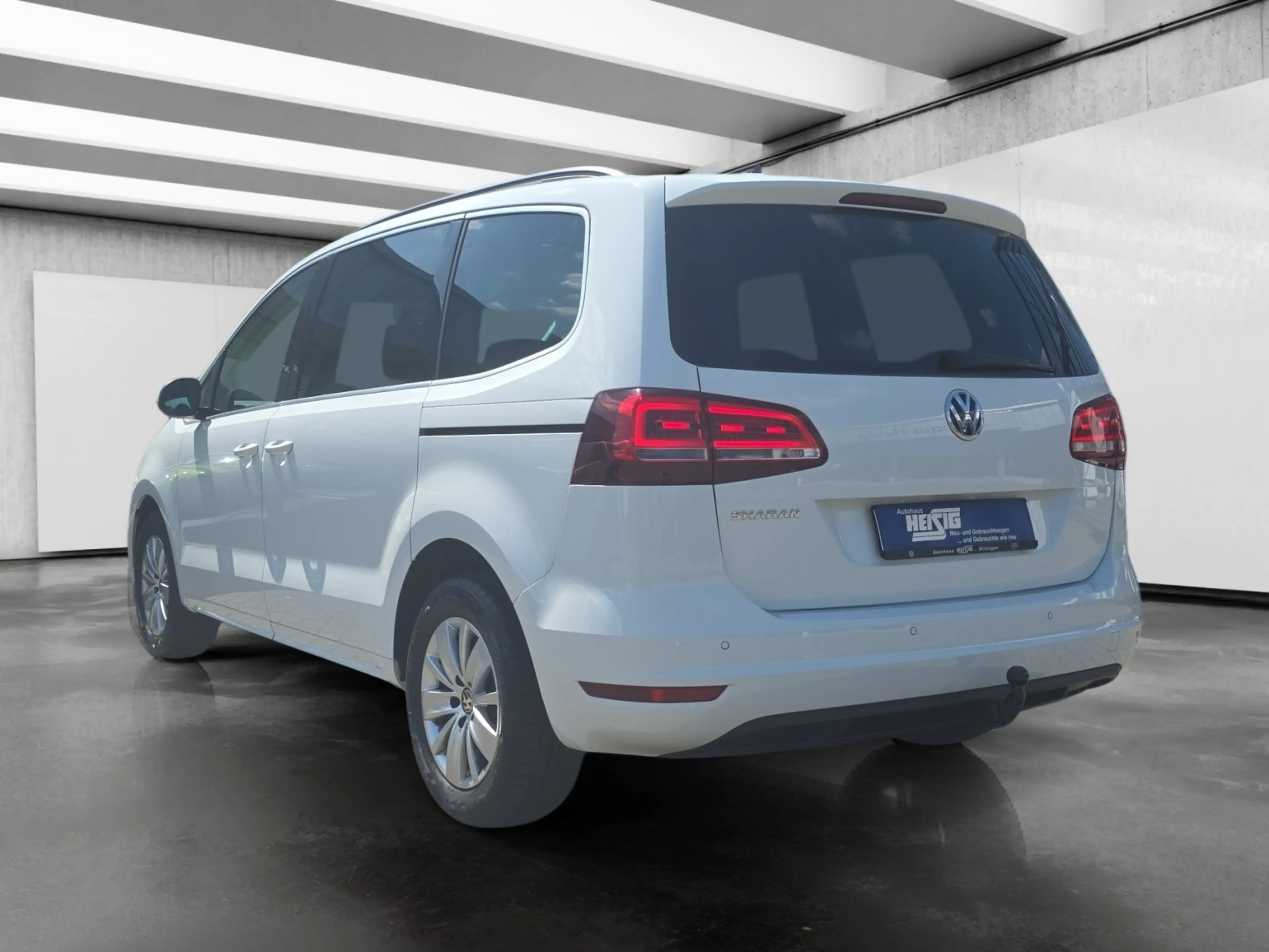 Volkswagen Sharan 1.4 TSI 6-Gang Comfortline NAVI/AHK/KLIMA — photo 3