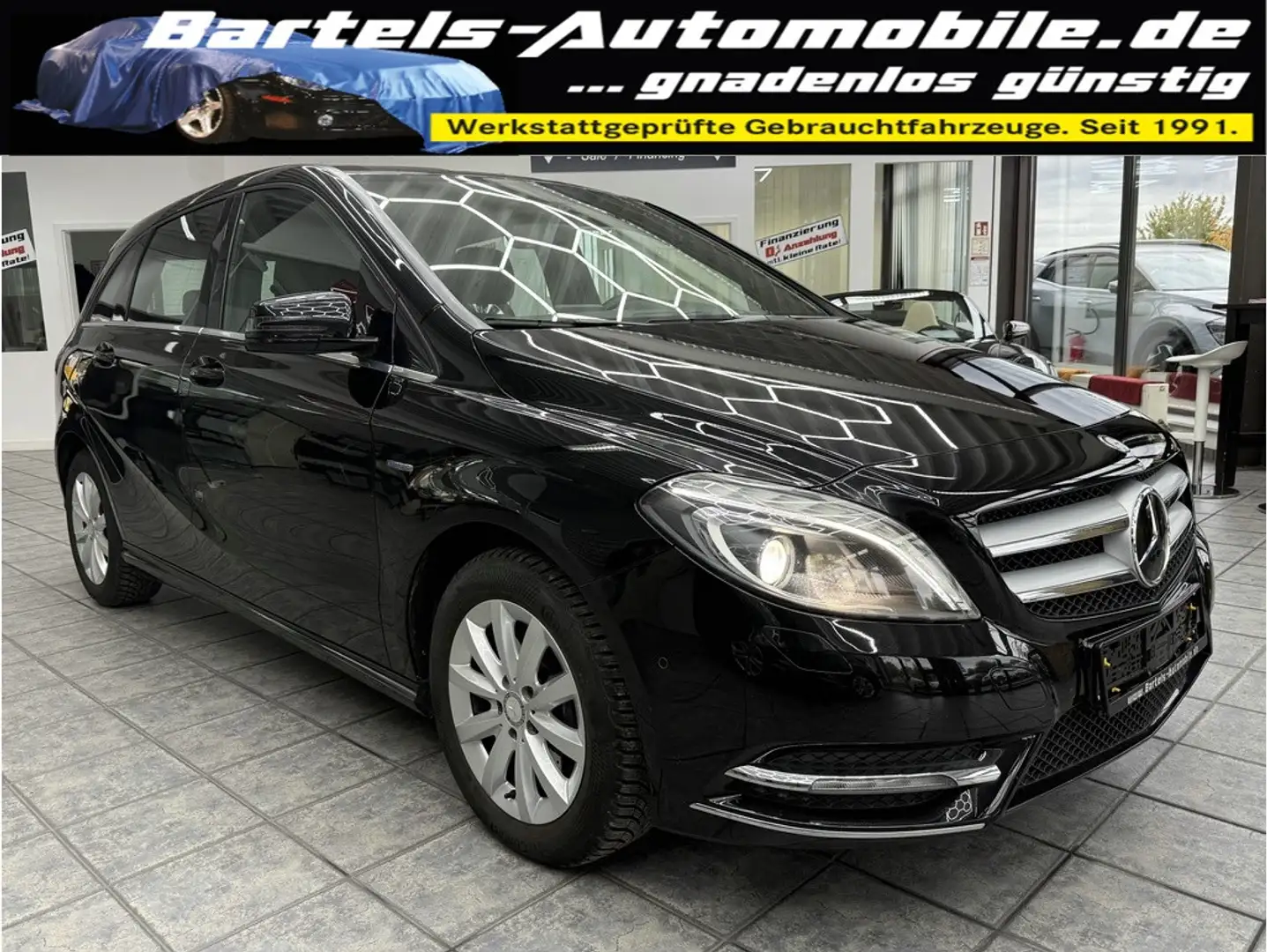 Mercedes-Benz B 200 Sport-Paket, Leder, Navi, Bi-Xenon, Klima Noir - 1