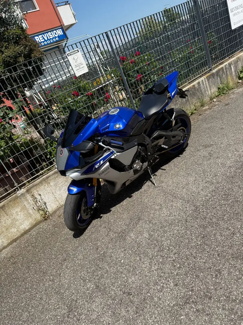 Yamaha YZF-R1 Azul - 2