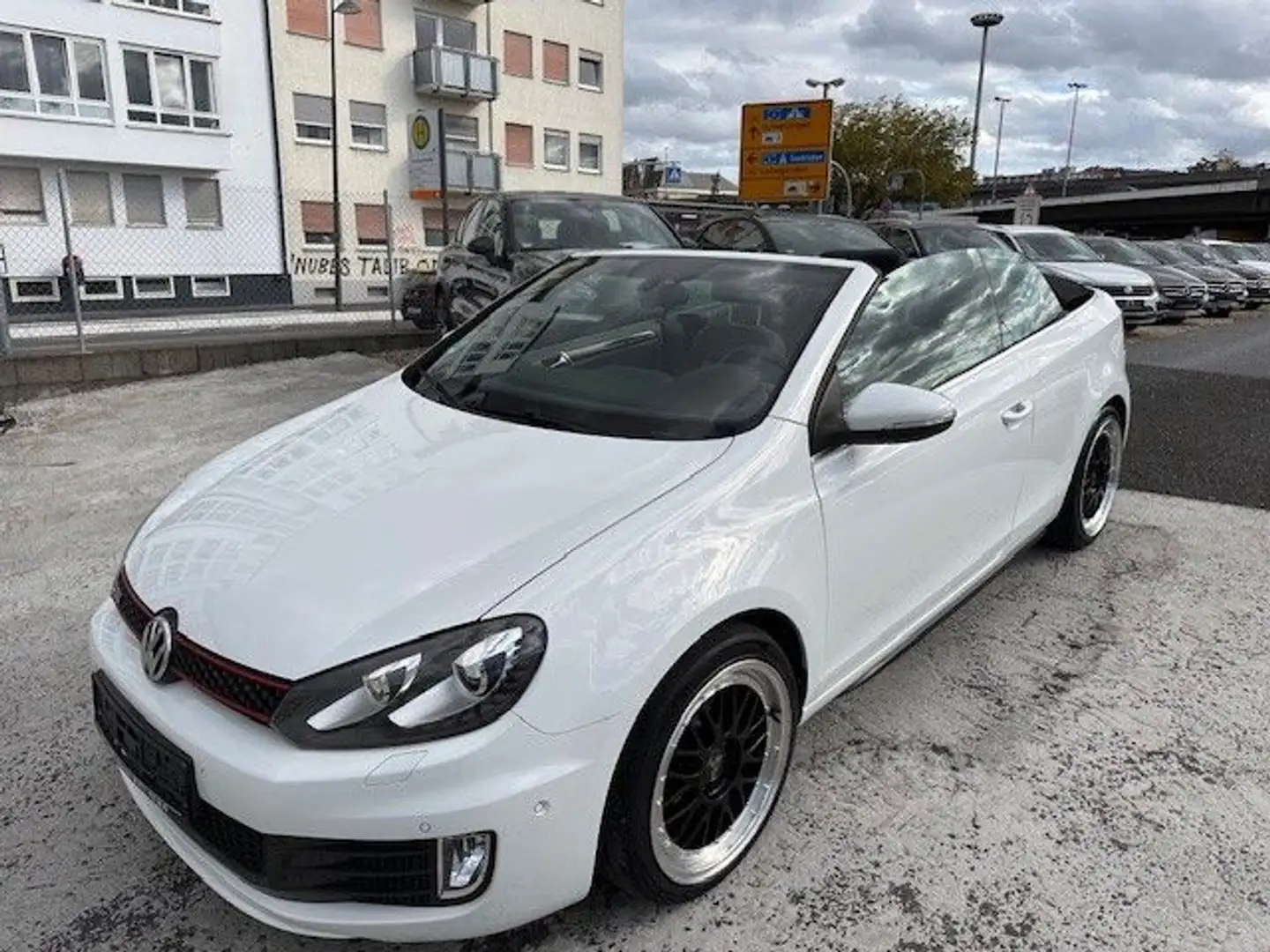 Volkswagen Golf VI Cabriolet GTI 2,0 155 kW Parkpilot Weiß - 1