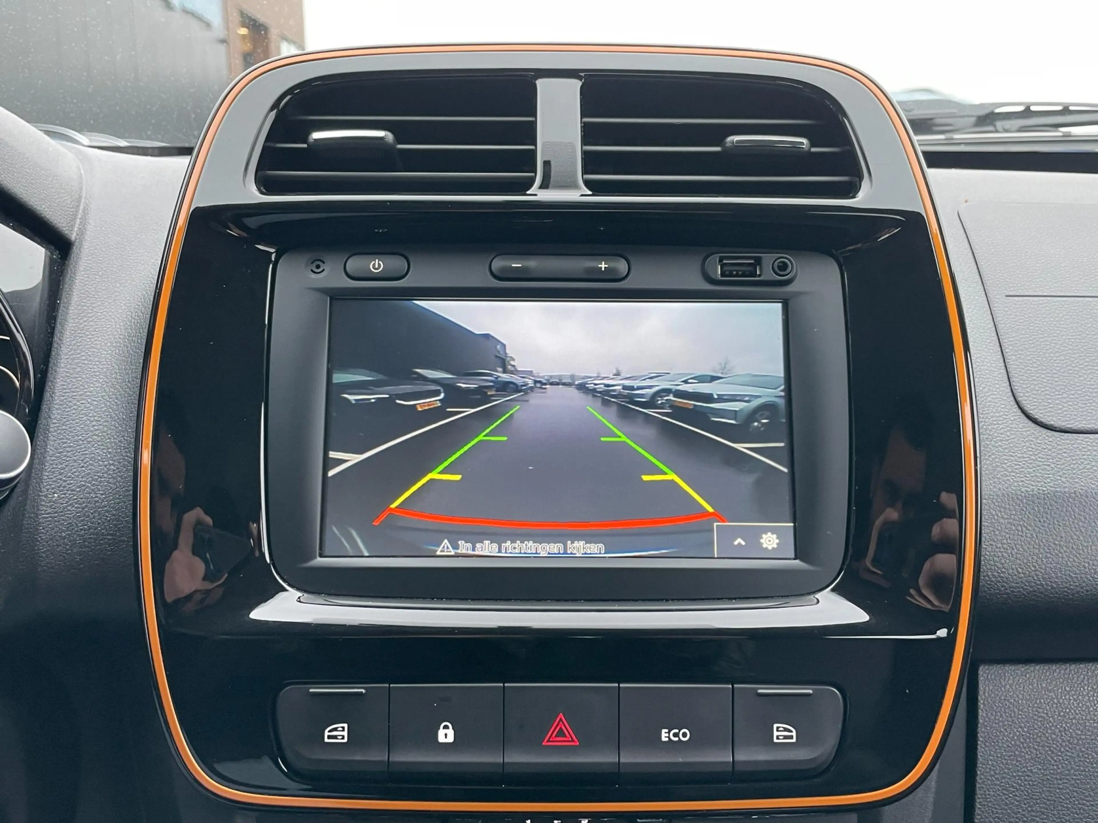 Dacia Spring Comfort Plus (Orange Pack) 27 kWh|AIRCO|LEDER|CARP — photo 10