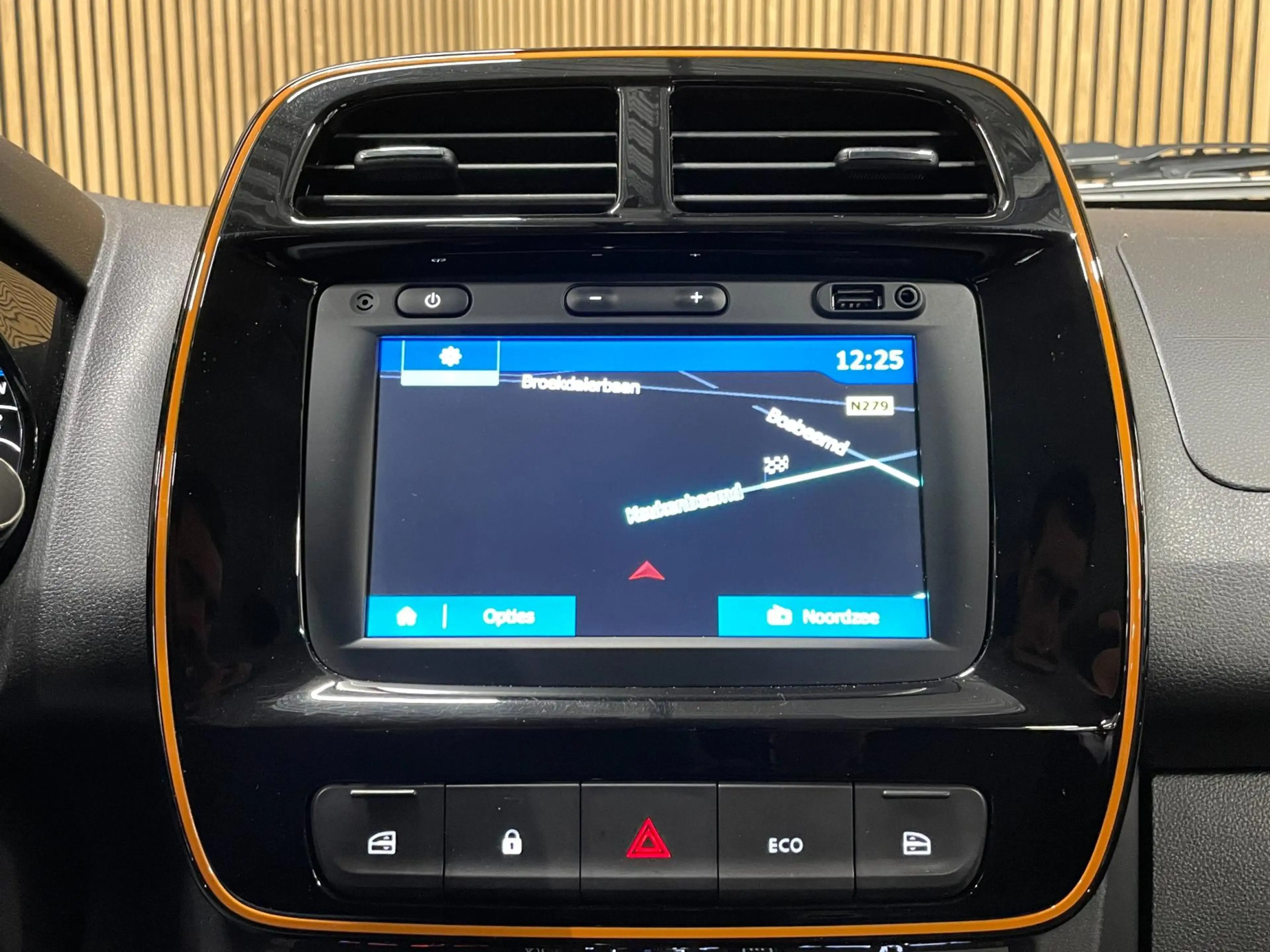 Dacia Spring Comfort Plus (Orange Pack) 27 kWh|AIRCO|LEDER|CARP — photo 9