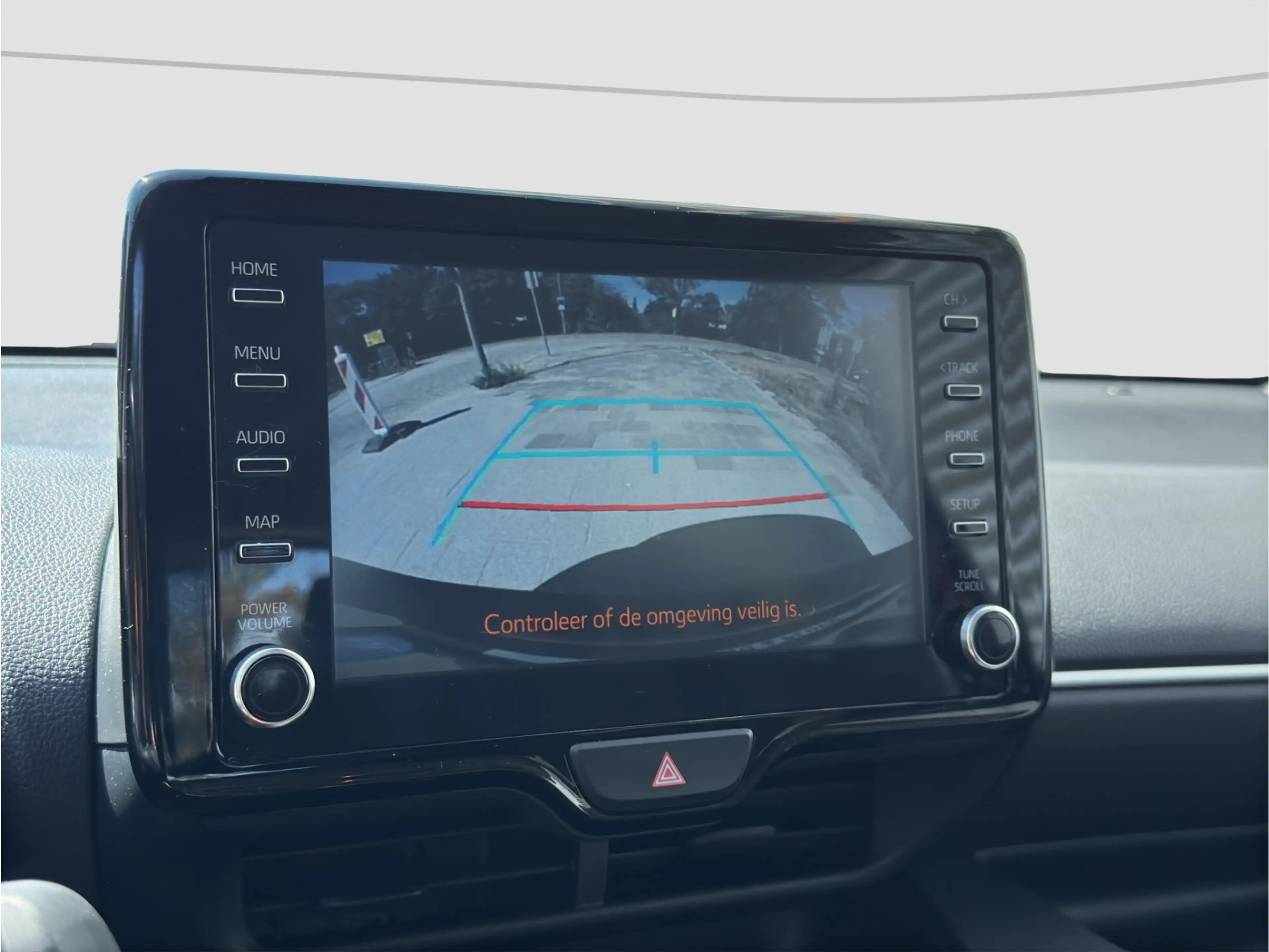 Mazda 2 Hybrid 1.5 Agile Cruise Control | Camera | Leer | — photo 14