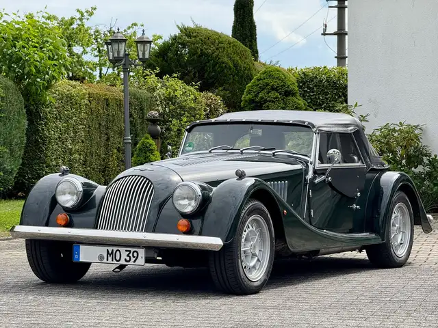 Morgan Plus 8 3.9
