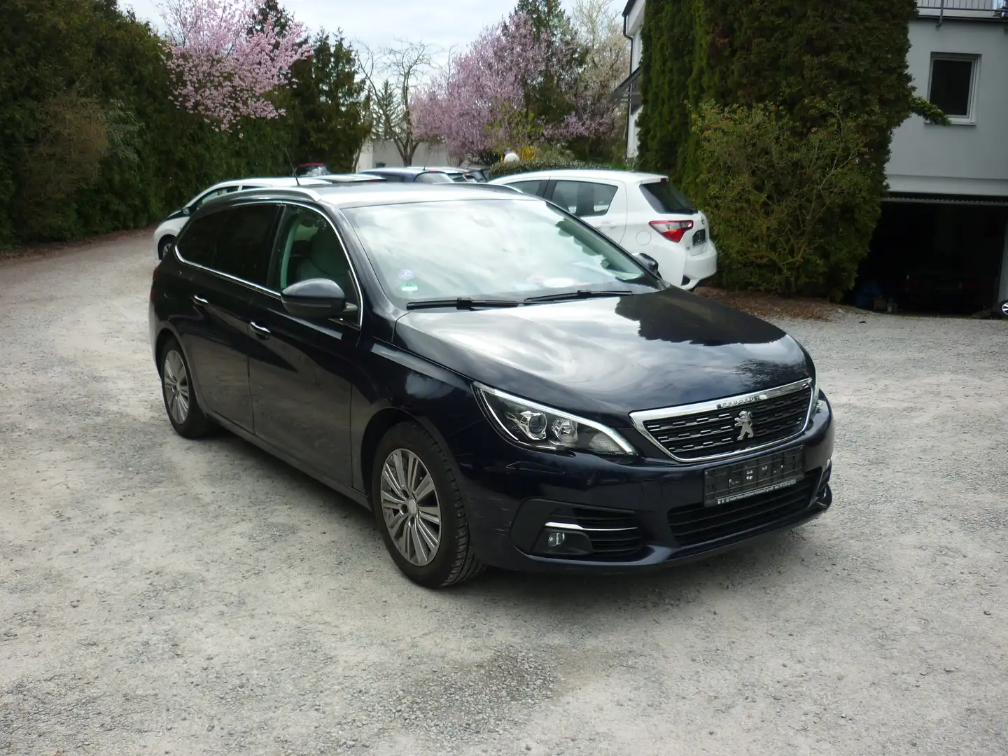 Peugeot 308 Active* Klima* Sitzheizung* Kamera*Zahnriemen neu Azul - 1