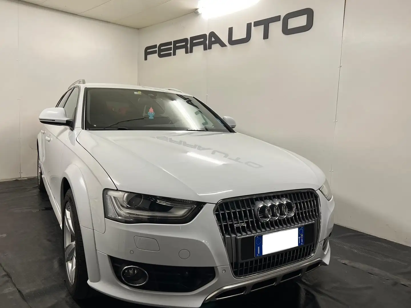 Audi A4 allroad A4 Allroad 2.0 tdi Business Plus 177cv s-tronic Alb - 2
