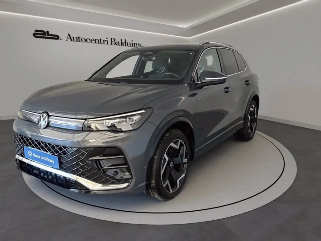 Volkswagen Tiguan 2.0 tdi r-line 150cv dsg — миниатюра 1