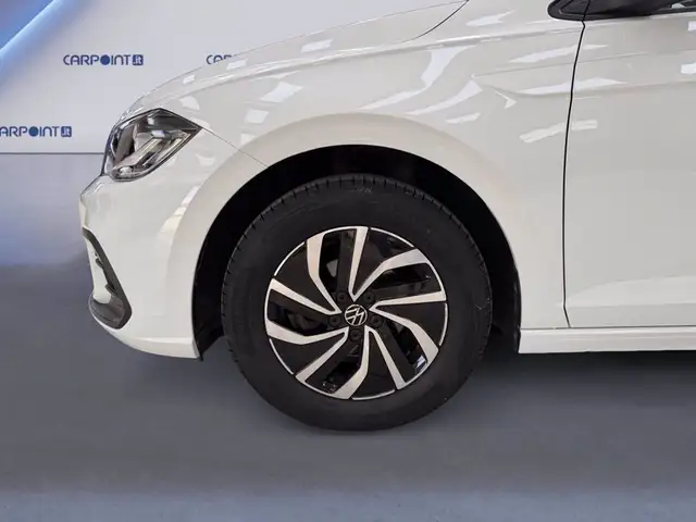 Volkswagen Polo view 15
