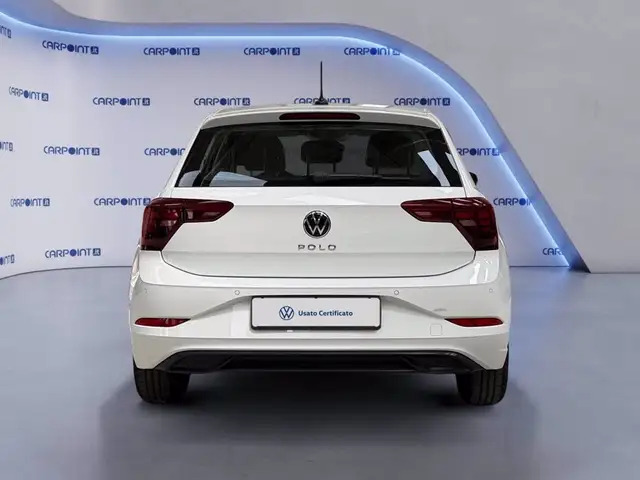 Volkswagen Polo view 5