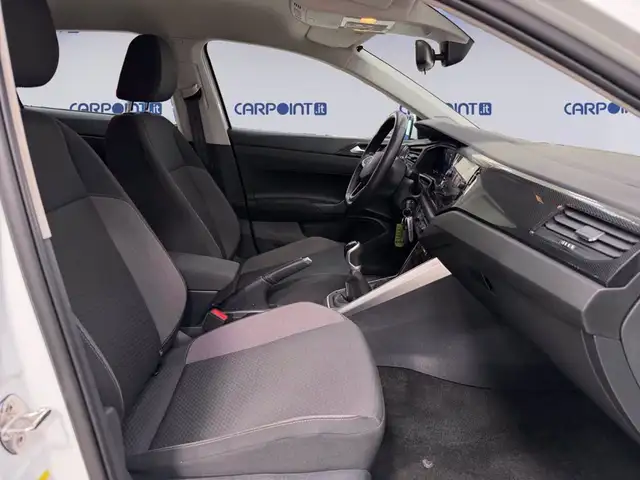 Volkswagen Polo view 16