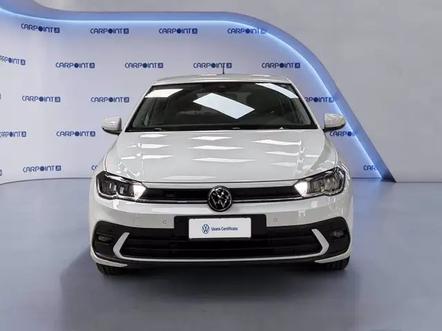 Volkswagen Polo view 9