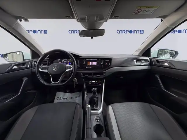 Volkswagen Polo view 11