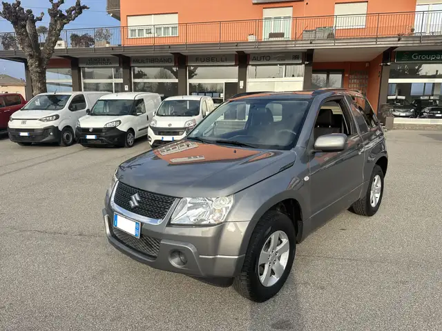 Suzuki Grand Vitara Grand Vitara 3p 1.6 vvt 16v 106cv 4X4