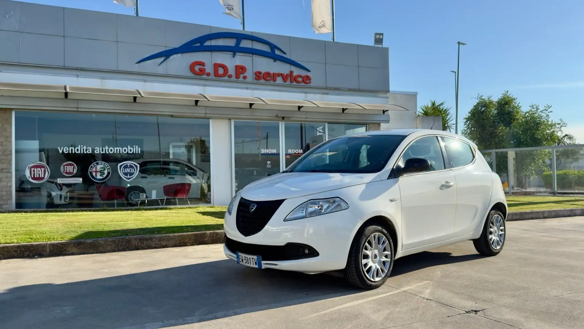 Lancia Ypsilon Ypsilon 1.2 8v Elefantino ecochic Gpl 69cv E6 - 1