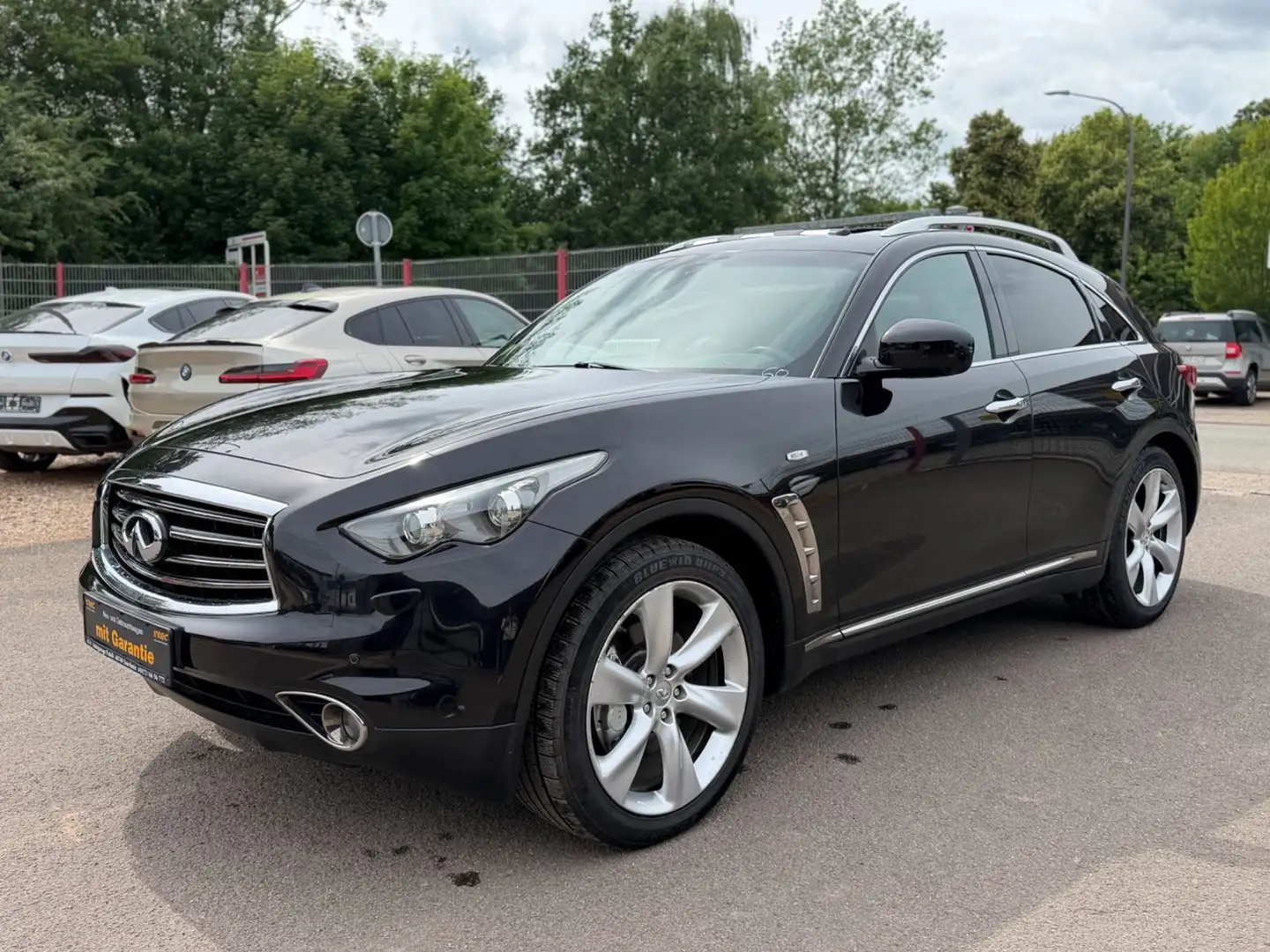 Infiniti FX 30d S AWD Luftfederung Schwarz - 1