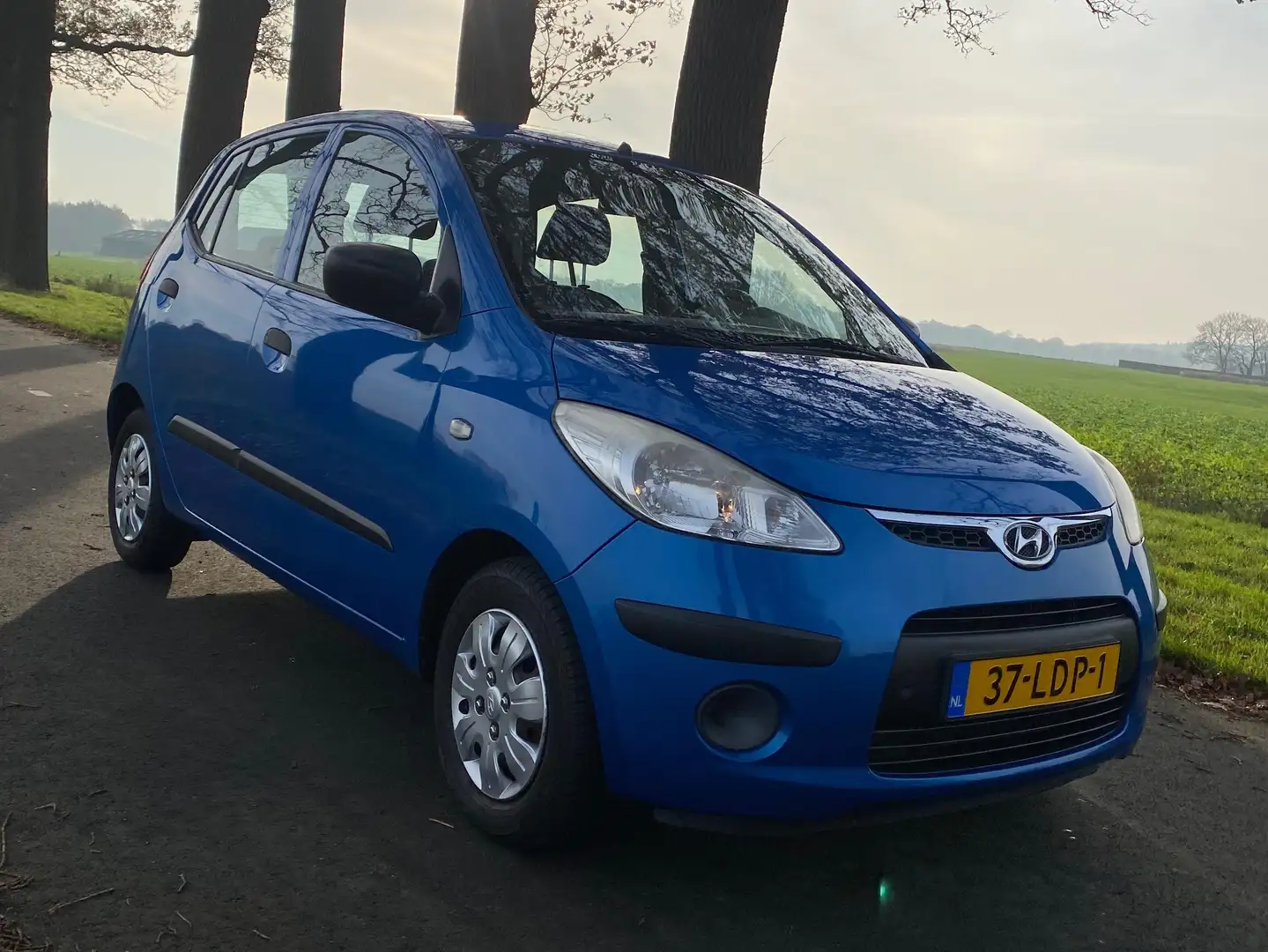 Hyundai i10 i10 1.1 Active Cool Blauw - 1