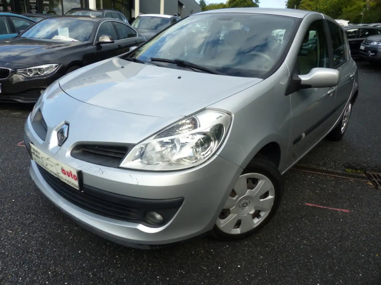 Renault Clio 1.6 16V 110CH PRIVILEGE BVA 5P