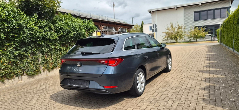 SEAT Leon Sportstourer Style 1 Hand — photo 6