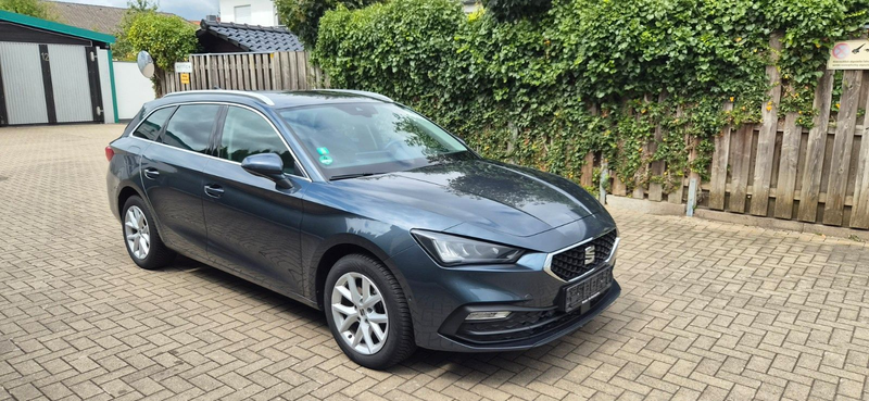 SEAT Leon Sportstourer Style 1 Hand — photo 5