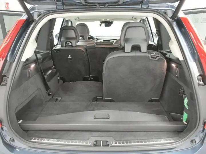 Volvo XC90 2021, foto 35