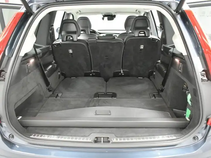 Volvo XC90 2021, foto 36
