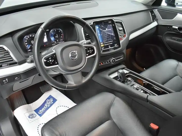 Volvo XC90 2021, foto 6