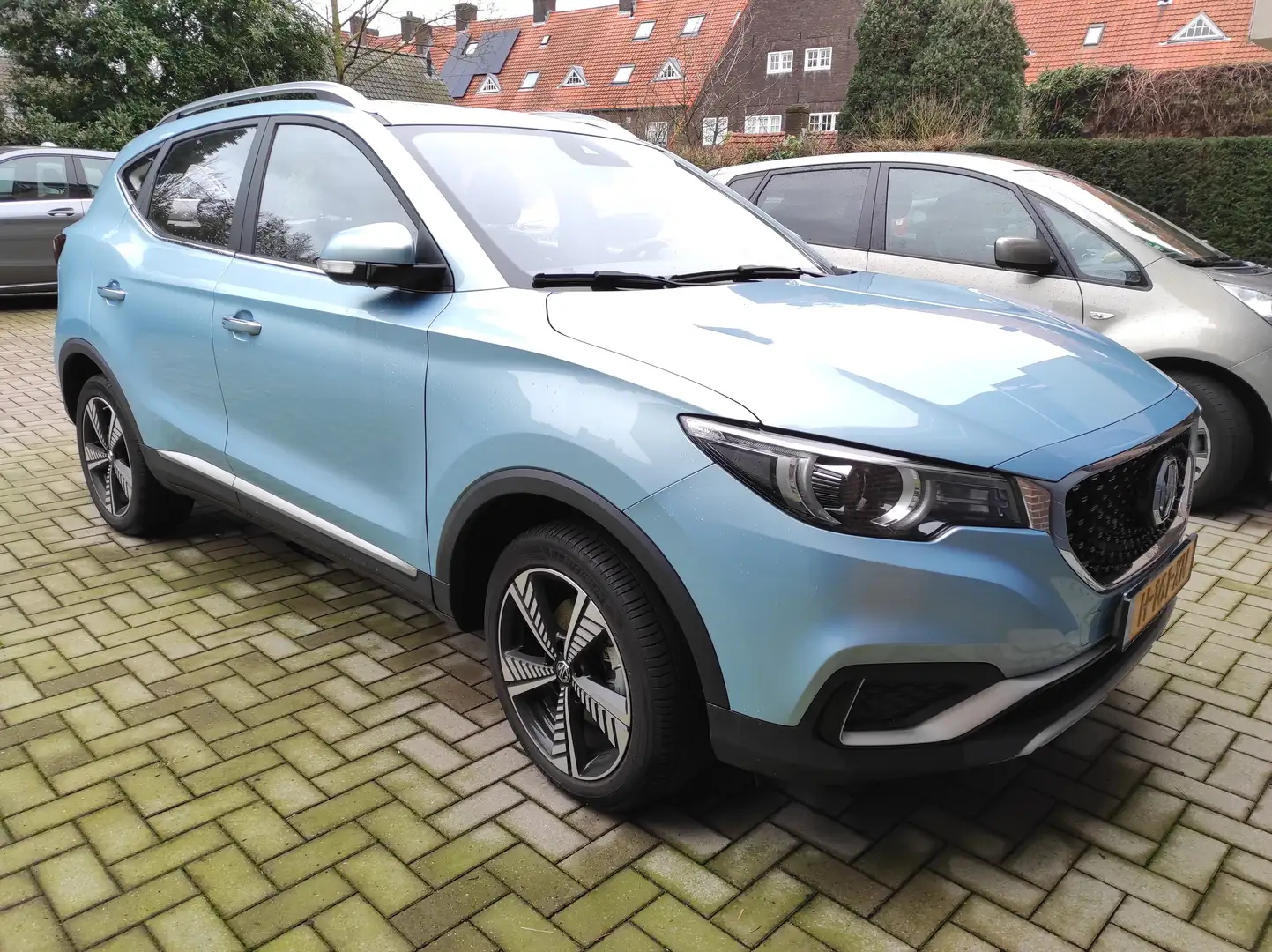 MG ZS EV Luxury 45 kWh Bleu - 2