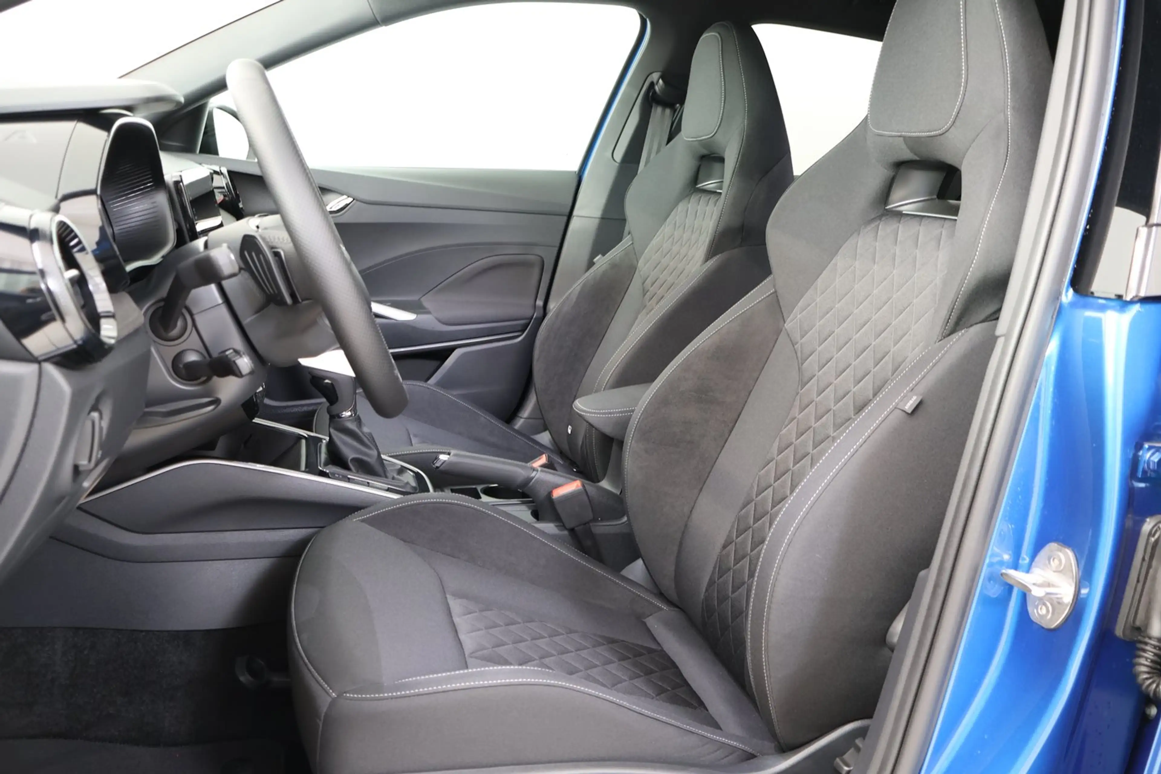Skoda Fabia Monte Carlo TSI DSG — photo 11