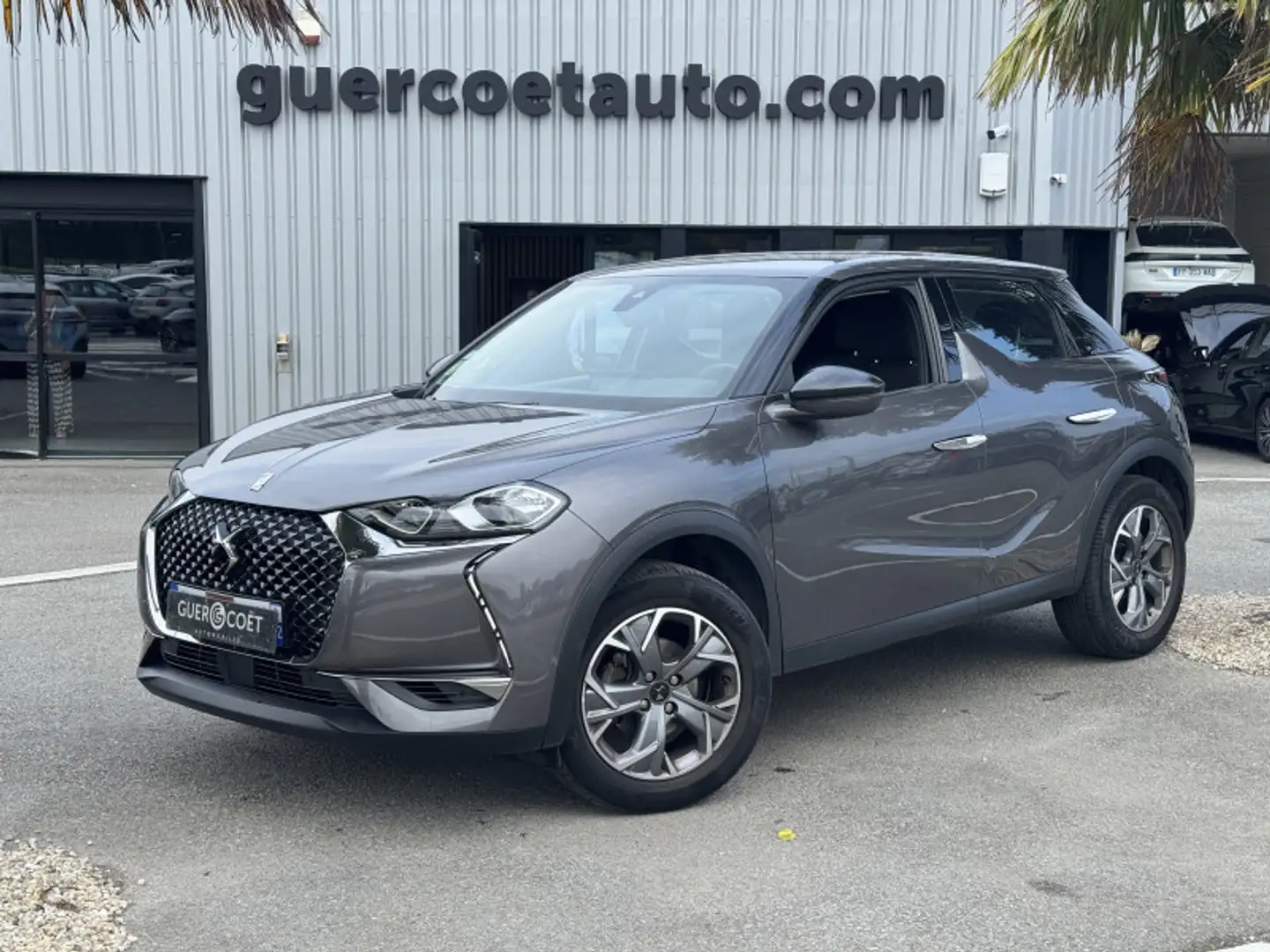 DS Automobiles DS 3 Crossback PURETECH 100CH BUSINESS Gris - 1