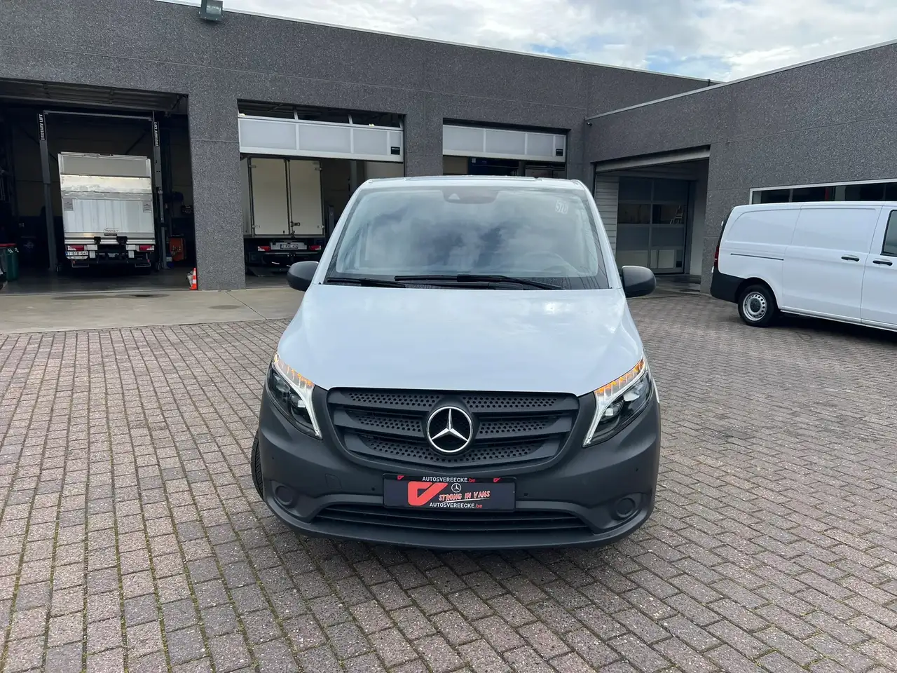 Mercedes-Benz Vito 116 L2 RWD AUTO (28.250€ex.) — foto 2