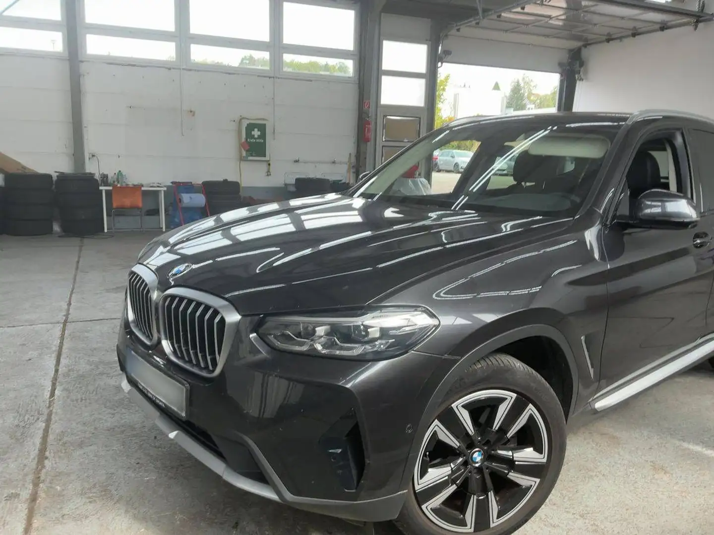 BMW X3 X3 xDrive 20d Mild-Hybrid Grau - 2