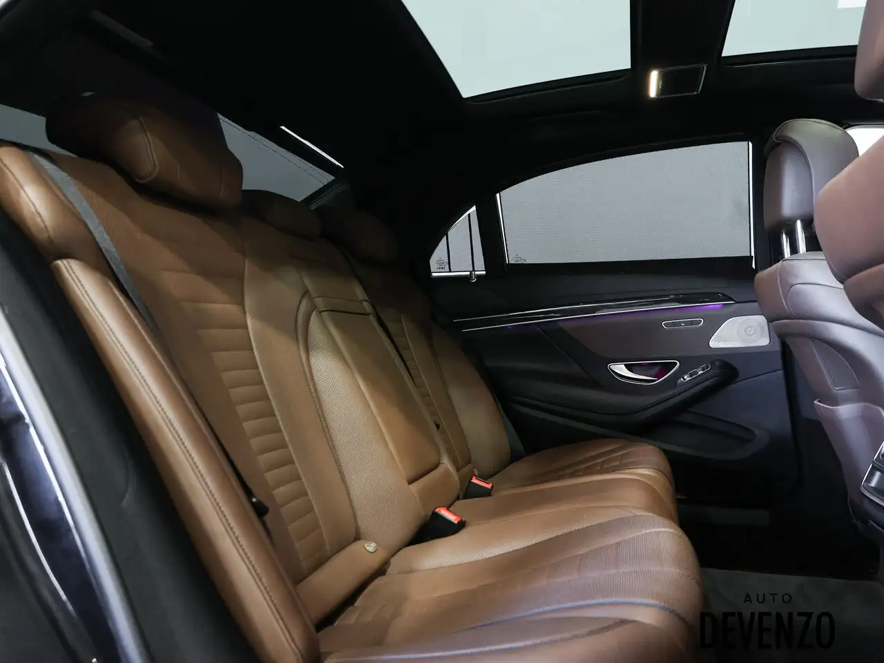 Mercedes-Benz S-Class photo Mercedes-Benz S-Class