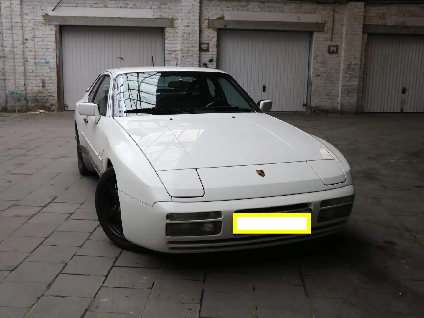 Porsche 944 2,5 Lt Essence Білий - 1