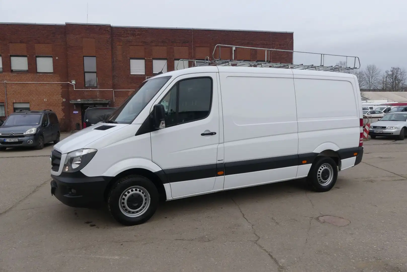 Mercedes-Benz Sprinter 216/316 L2H1 Kasten*Klima*AHK*W-Regalen Blanc - 1