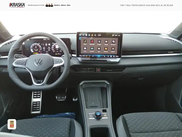 Volkswagen T-Roc view 5