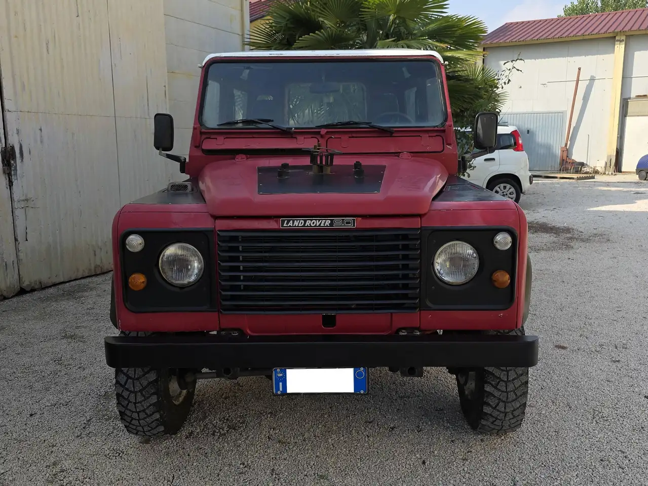 Land Rover Defender 90 2.5 td Hard Top, foto 2