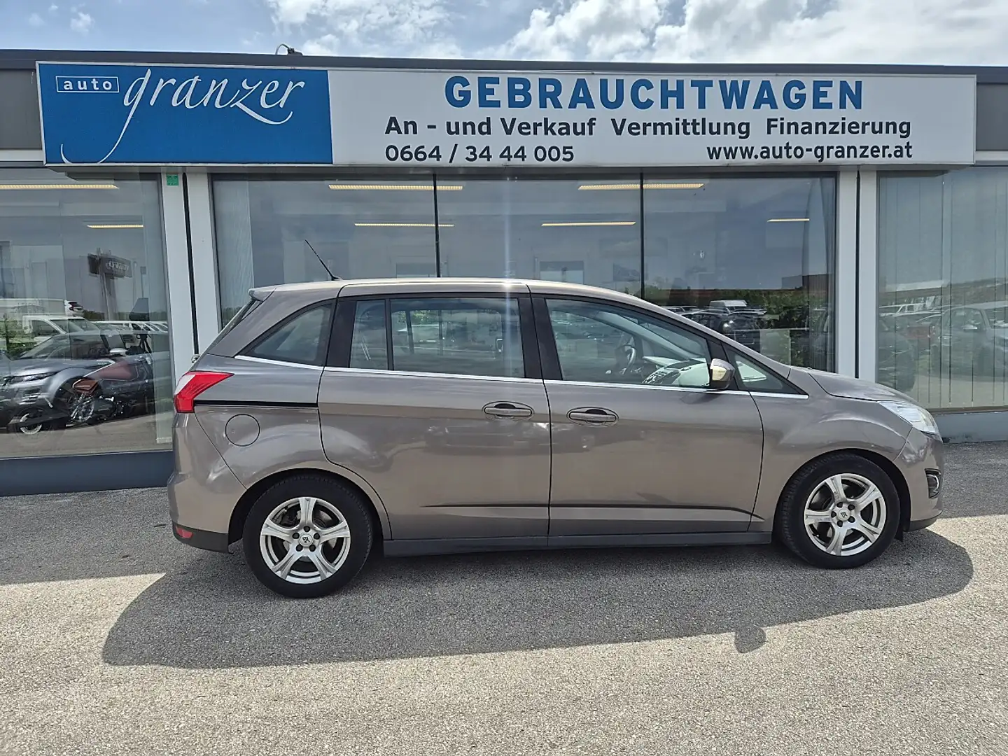 Ford Grand C-Max Grand C-MAX Titanium 1,6 Ti-VCT Braun - 1