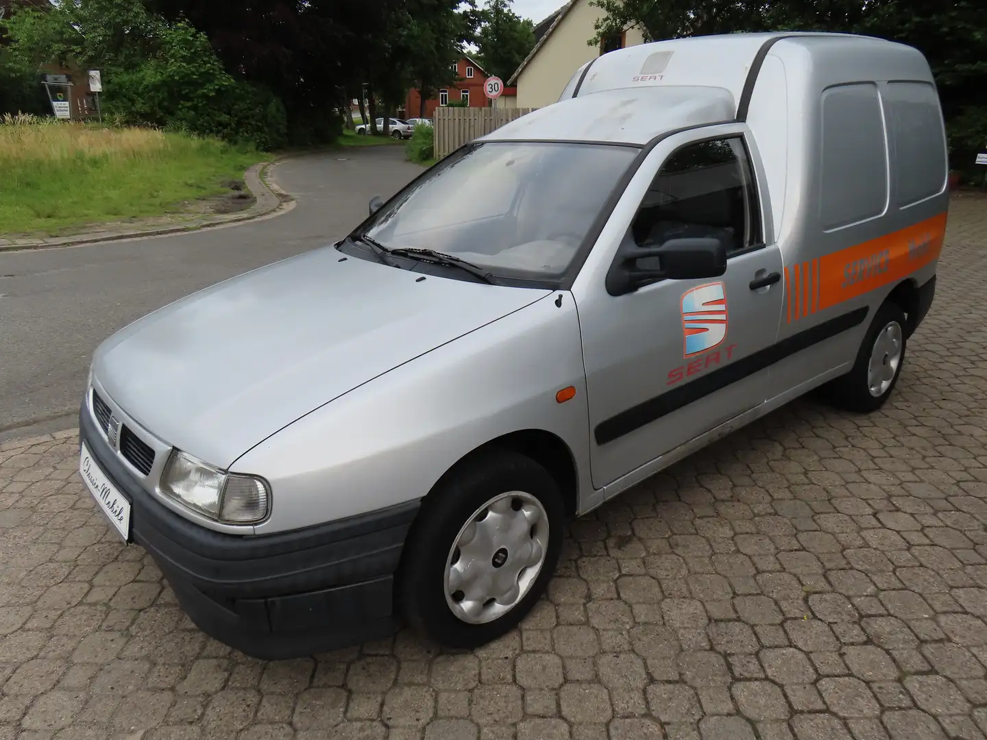 SEAT Inca Kasten 1.9 SDI Profi *nur 59 TKM*1.Hand*HU neu*AHK Argintiu - 2