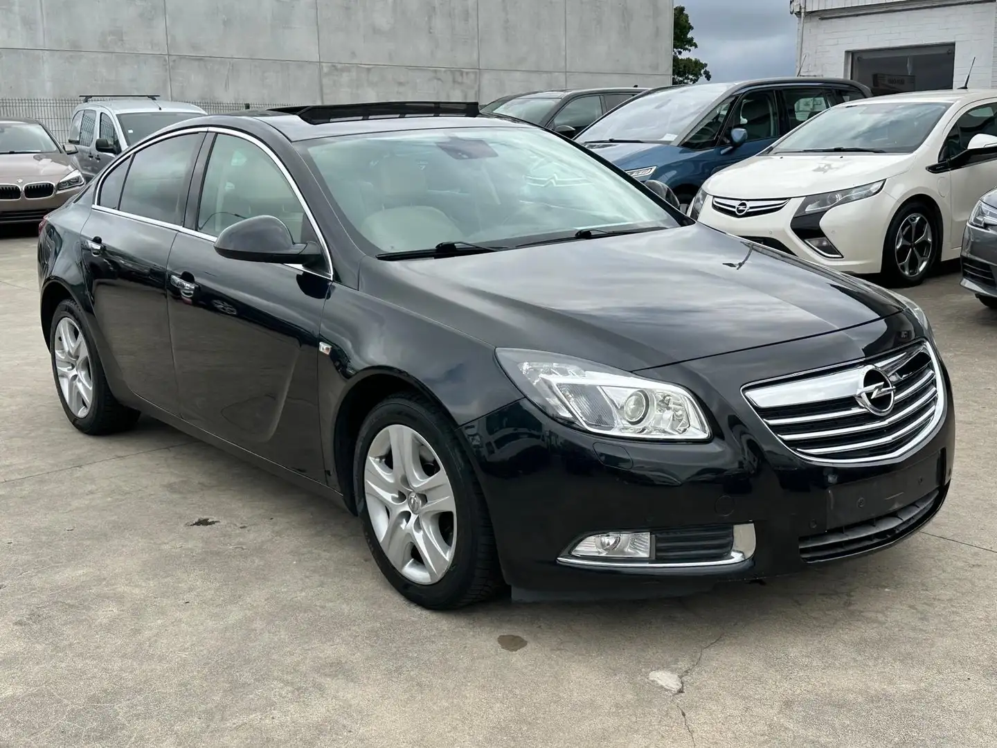 Opel Insignia Opel Insignia 2L Diesel Automaat Full Opties Noir - 1