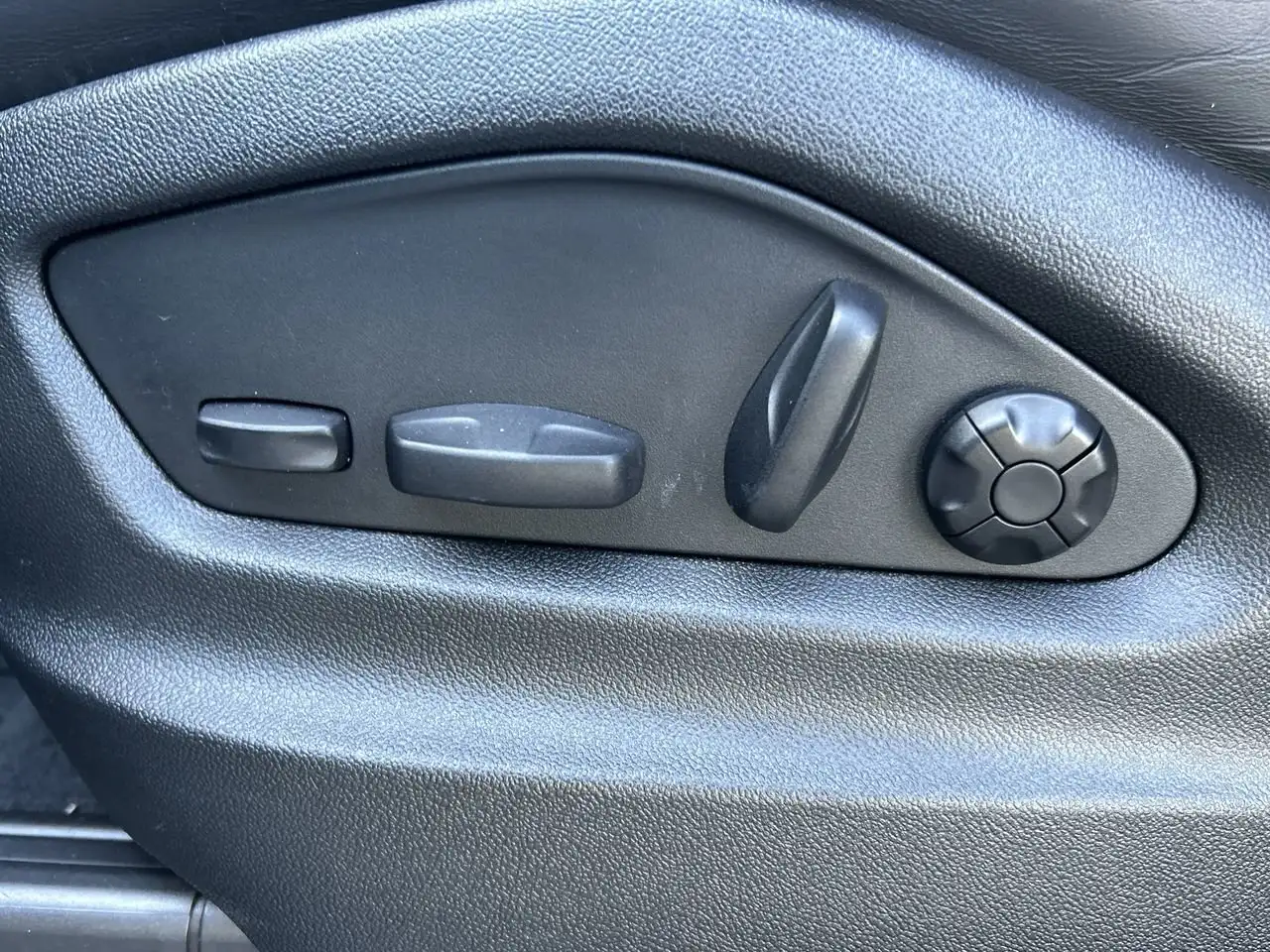 Porsche Cayenne снимка Porsche Cayenne
