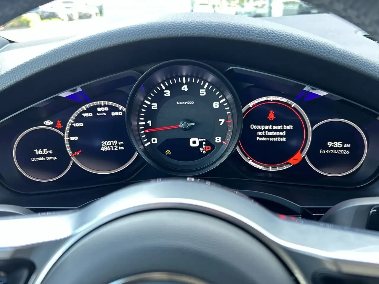 Porsche Cayenne снимка Porsche Cayenne