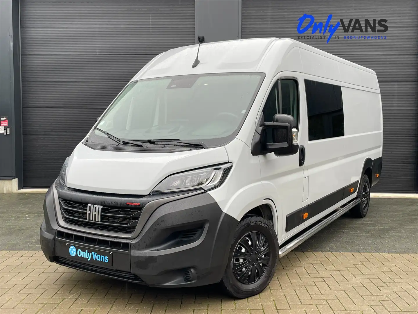 Fiat Ducato 2.2 JTD / DC / L4H2 / Aut. / € 28.917 Ex. BTW Gris - 1