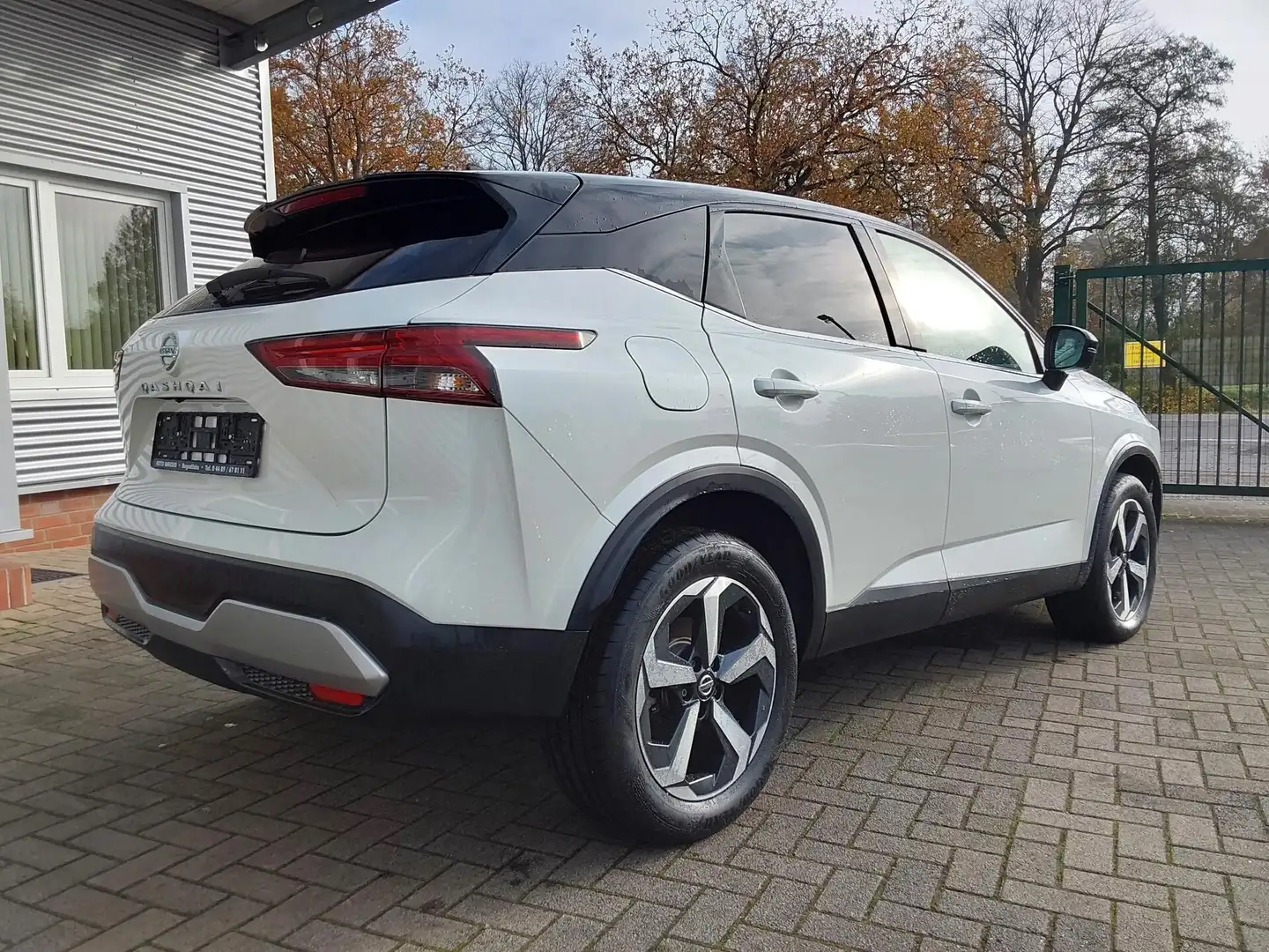 Nissan Qashqai 1.3 DIG-T Mild Hybrid N-Connecta ACC/PDC/KAM/LE... Bianco - 2
