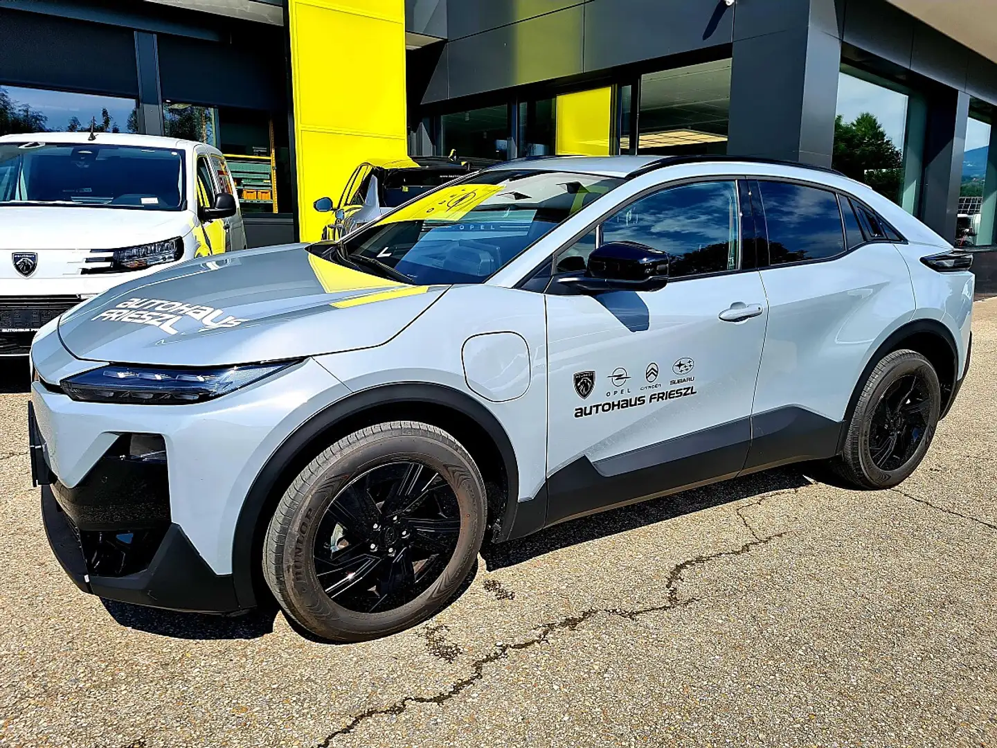 Subaru Uncharted Hikari 77kWh VFW! sofort verfügbar!! Grau - 2