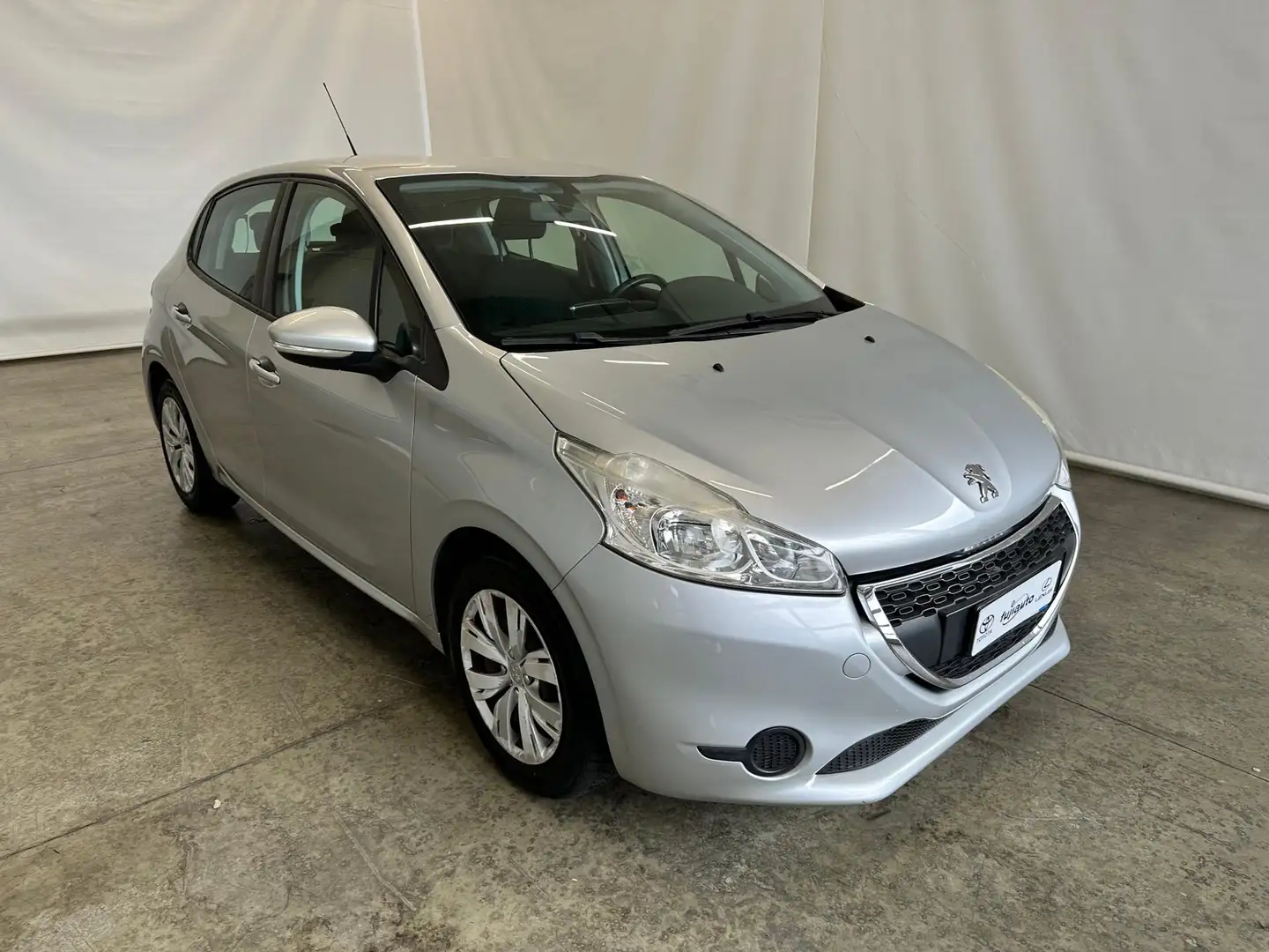 Peugeot 208 208 5p 1.2 puretech (vti) 12v Active Silber - 2