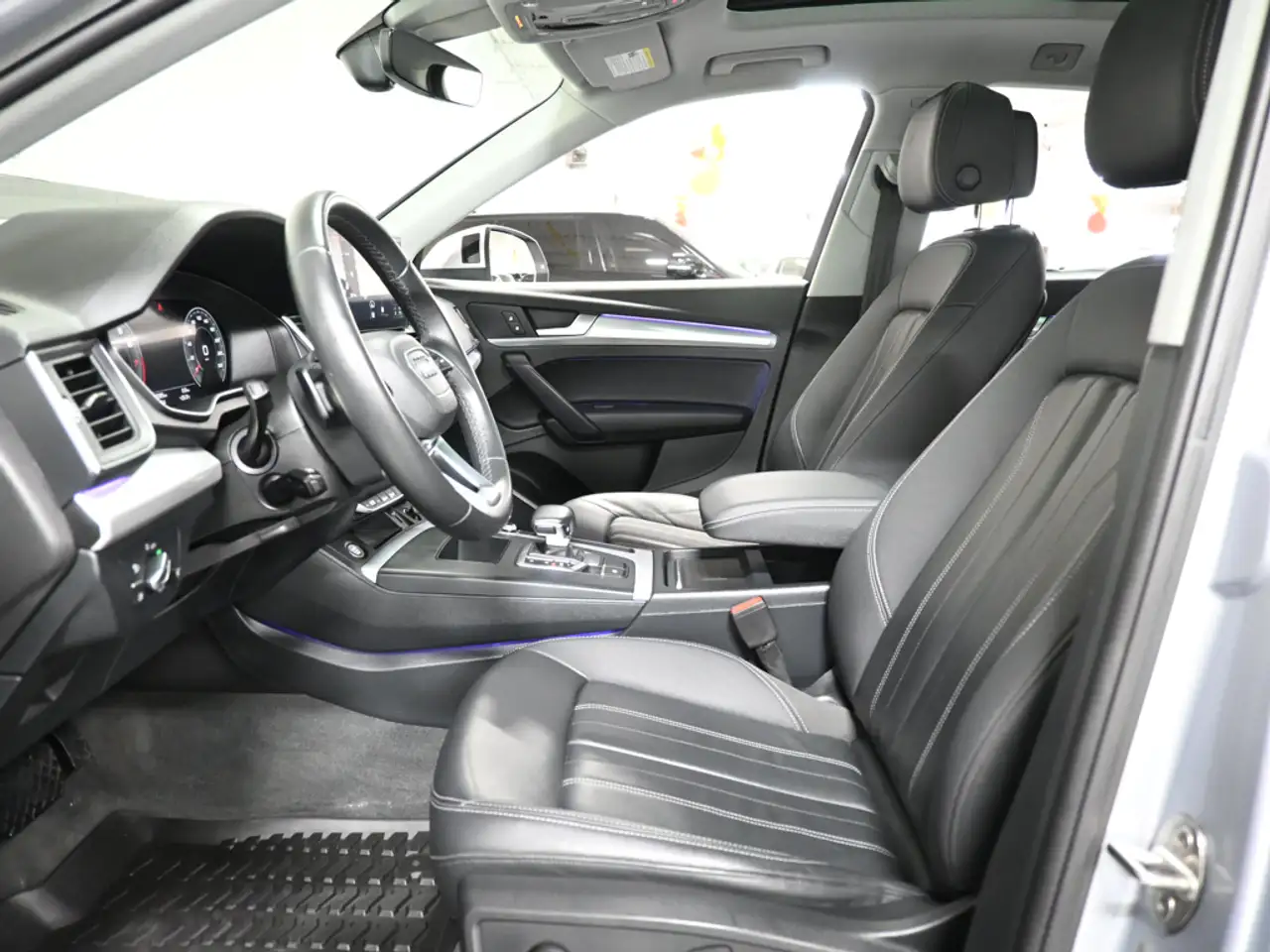 Audi Q5 снимка Audi Q5